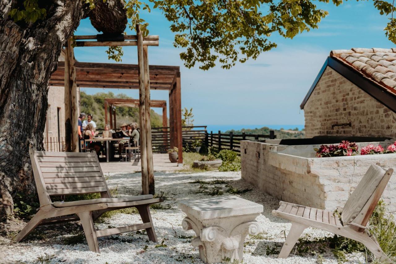 Monna Terra B&B Fermo Buitenkant foto